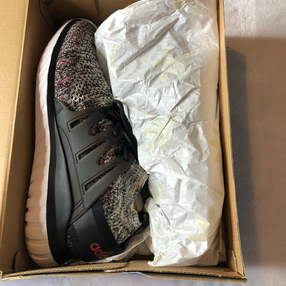 Adidas Tubular🏋🏽‍♂️ - Picture 2 of 6
